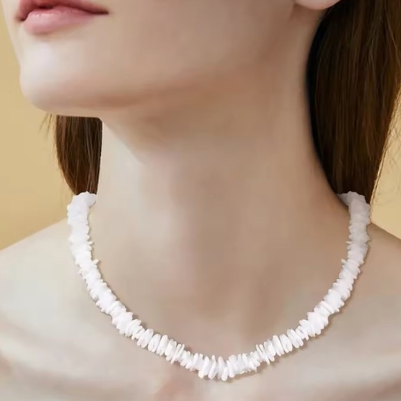 Hawaiian Style Bohemian Vintage Natural Shell Necklace - Picture 11 of 11